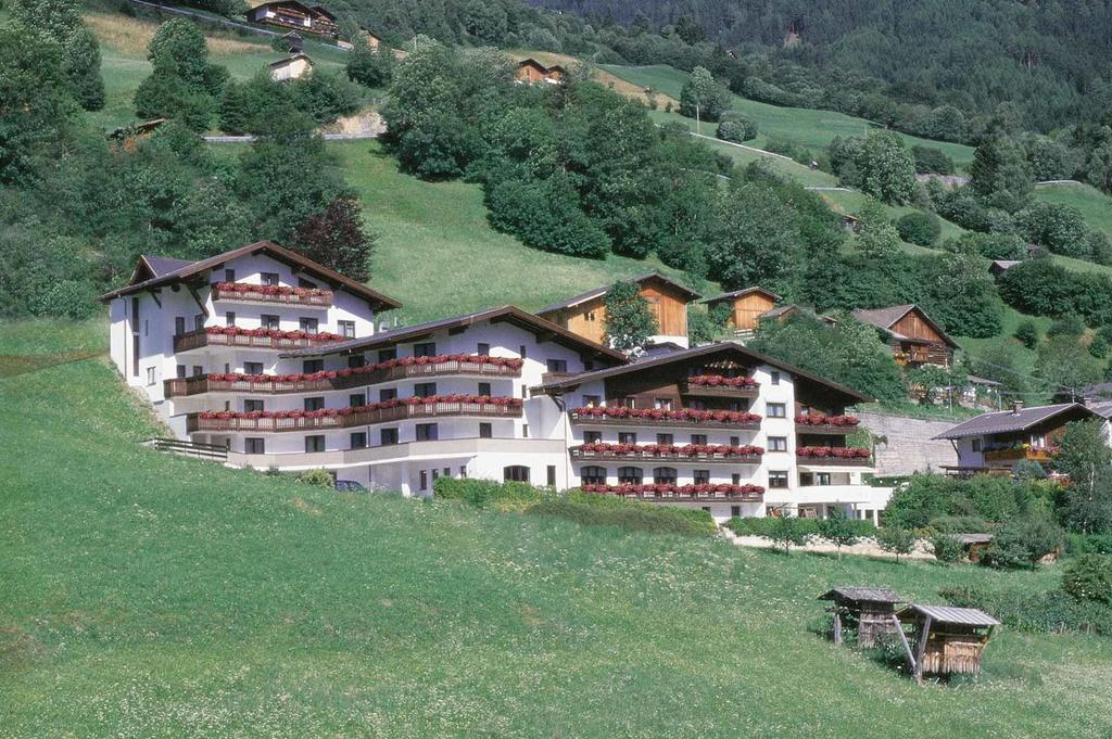 Hotel Alpenfriede Jerzens Eksteriør billede